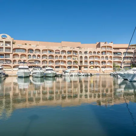 Résidence Pierre Et Le Port