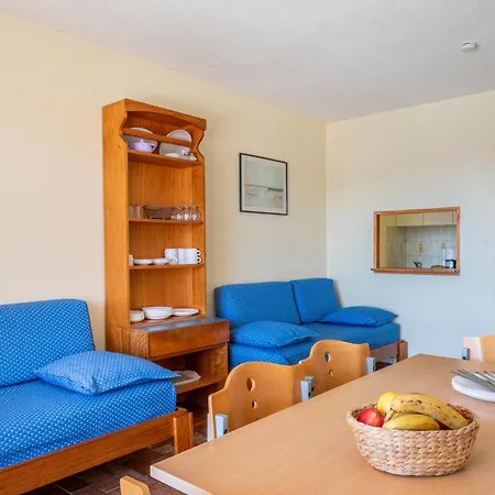 Résidence Pierre Et Le Port 3*